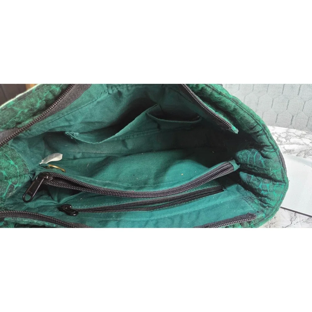 Donna Sharp Handbag Purse Quilted‎ Green Zippered Closure